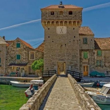 Apartman Kastel Kastela Luaran gambar