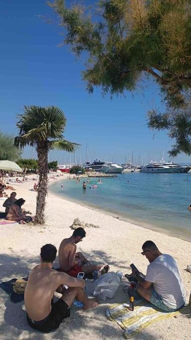 Apartman Kastel Kastela Luaran gambar