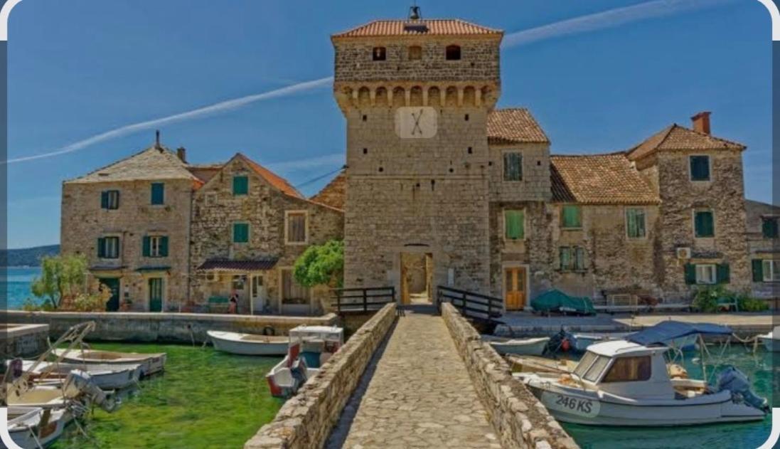 Apartman Kastel Kastela Luaran gambar