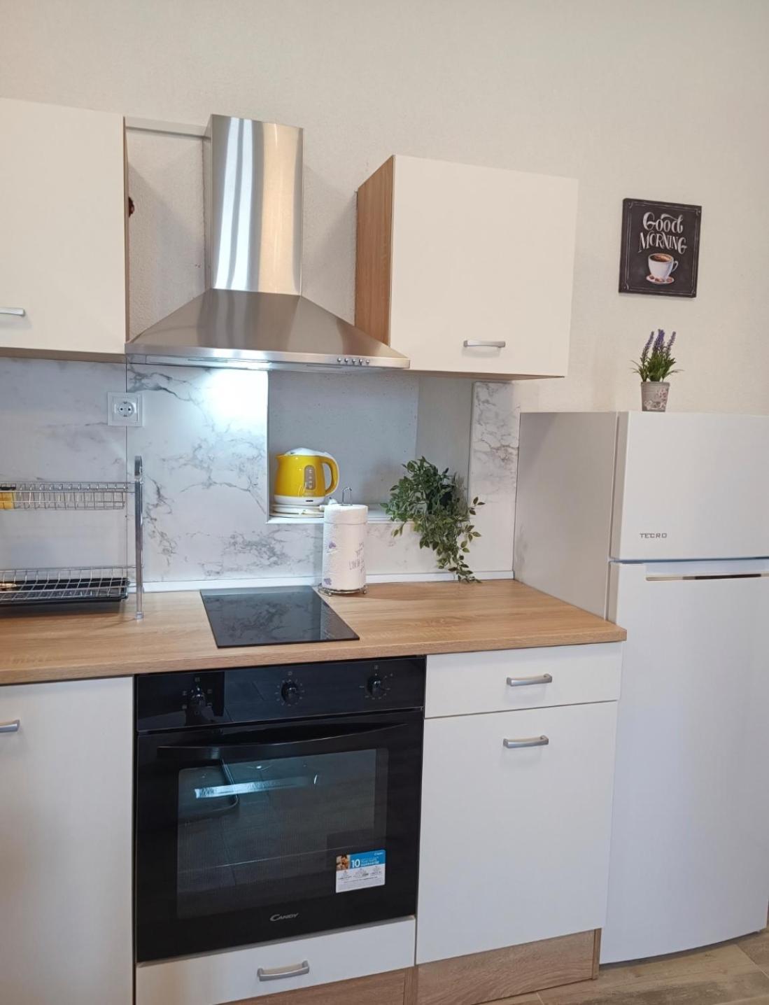 Apartman Kastel Kastela Luaran gambar